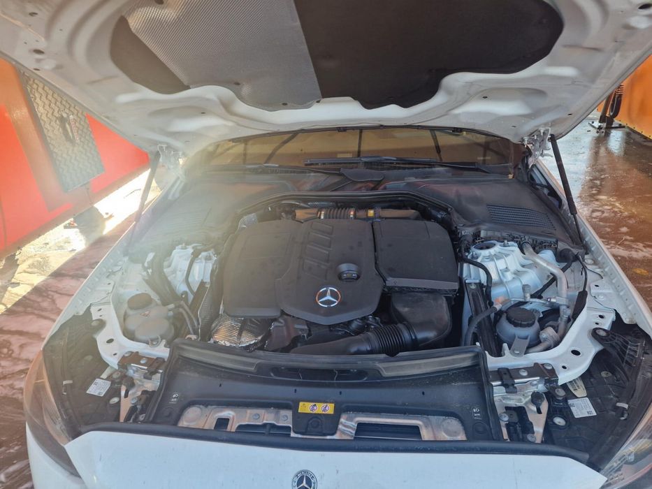 Mercedes Benz C-Class 220d