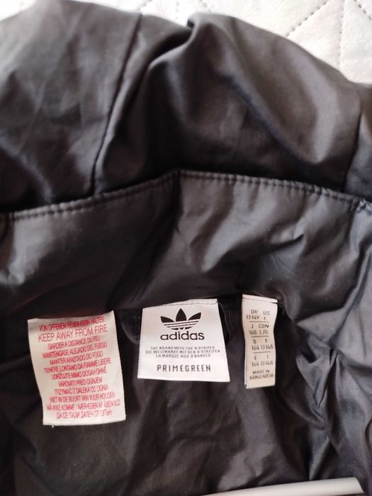 Geaca Adidas pentru băieți 13-14 ani