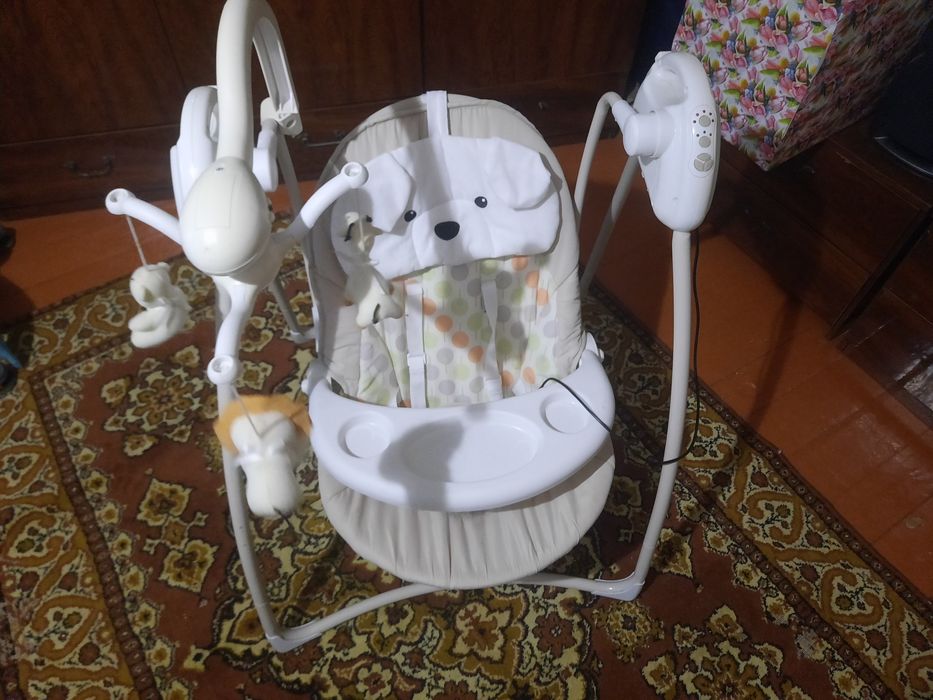 Кресло-качалка для детей от 0 до 3 лет Babycare:butterfly 2 в 1