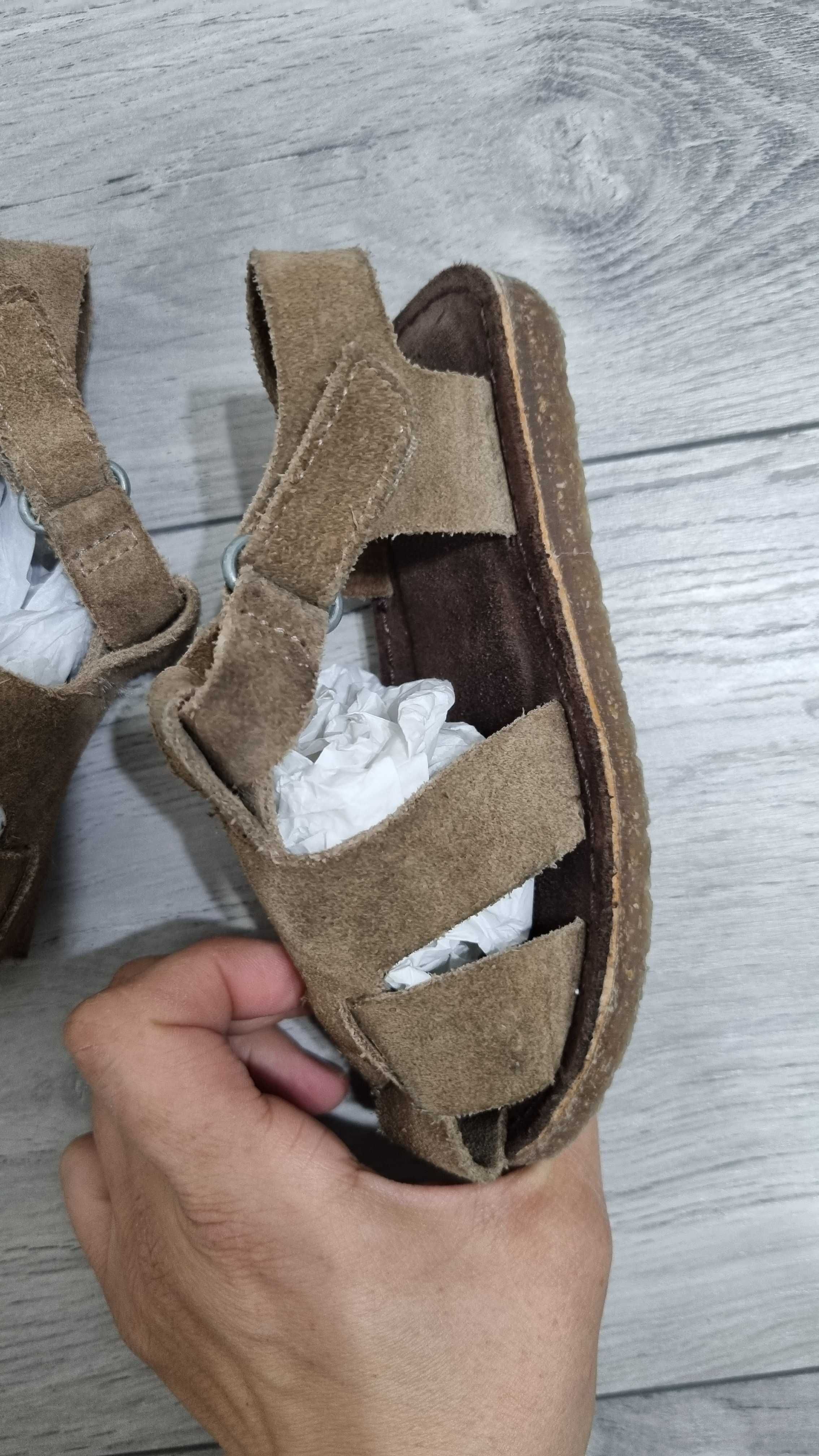 Sandale Zara masura 23, piele, unisex
