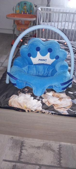 Balansoar și fotoliu