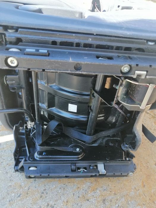 Bancheta scaun auto cu centură