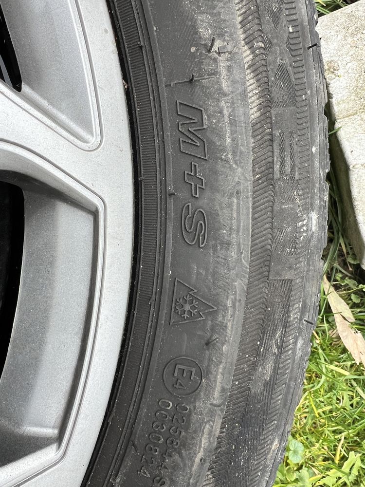 De vanzare 4 jante 5/112 cu cauciucuri 195/60r16 C