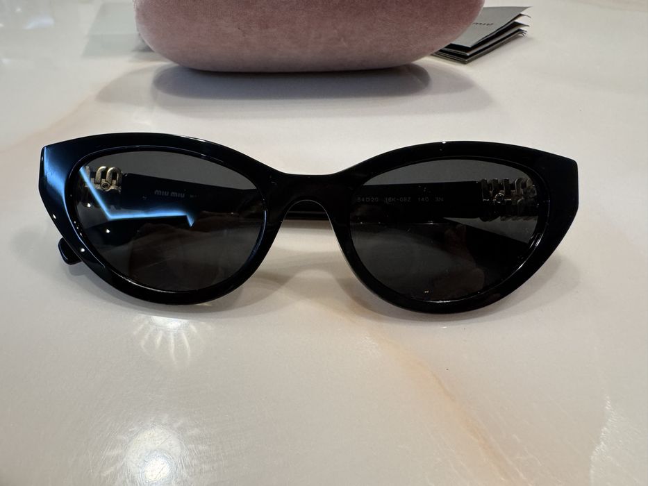 Слънчеви очила Miu Miu