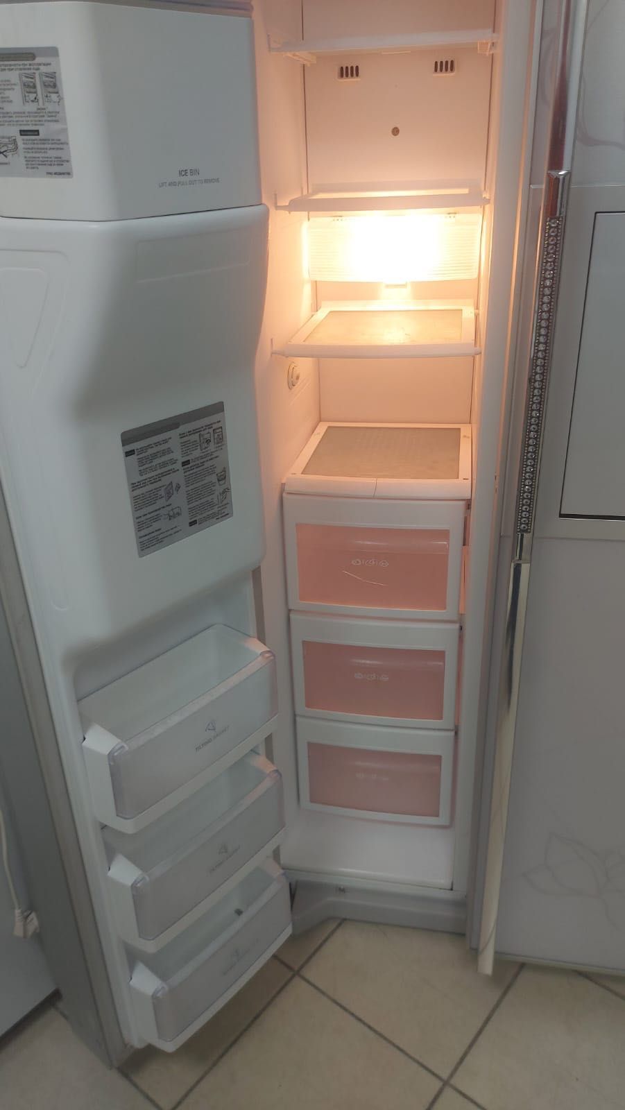 холодильник LG в отличном состоянии