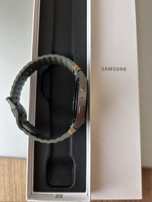 Чисто Нов! Samaung Galaxy Watch 7, 44mm, в гаранция до 2026