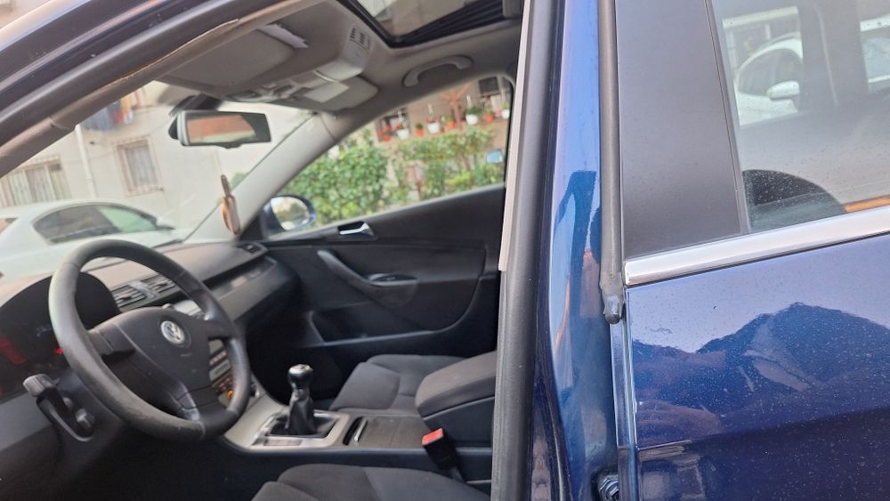 Vw Passat model higline full
Euro4 an fab 2007
Ofer fiscal pe loc acte