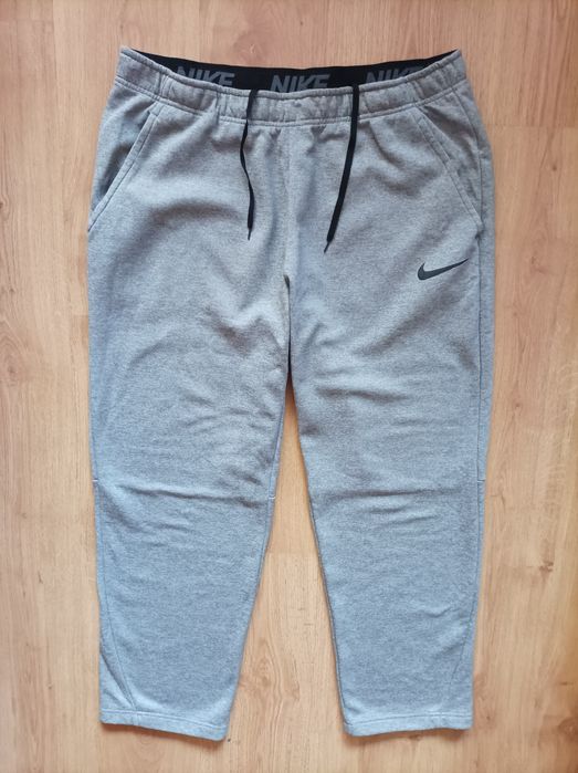 Nike Therma-Fit Pants XL