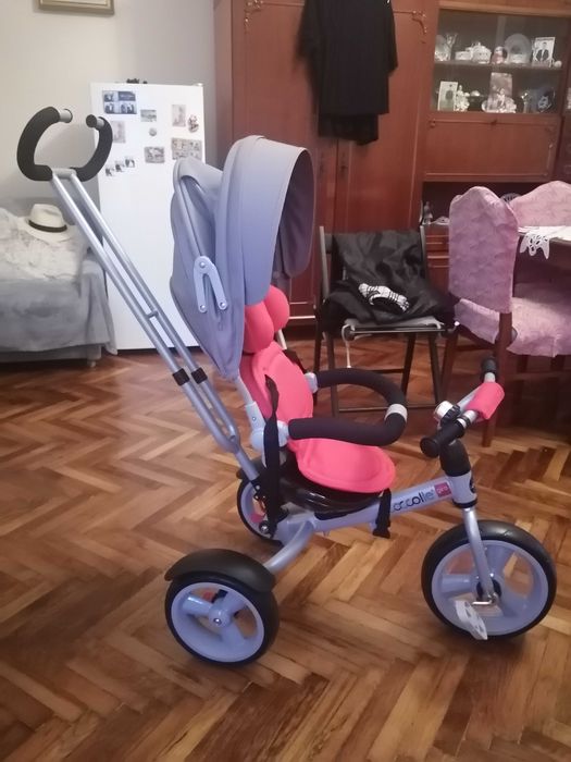 Vând tricicleta coccolle giro