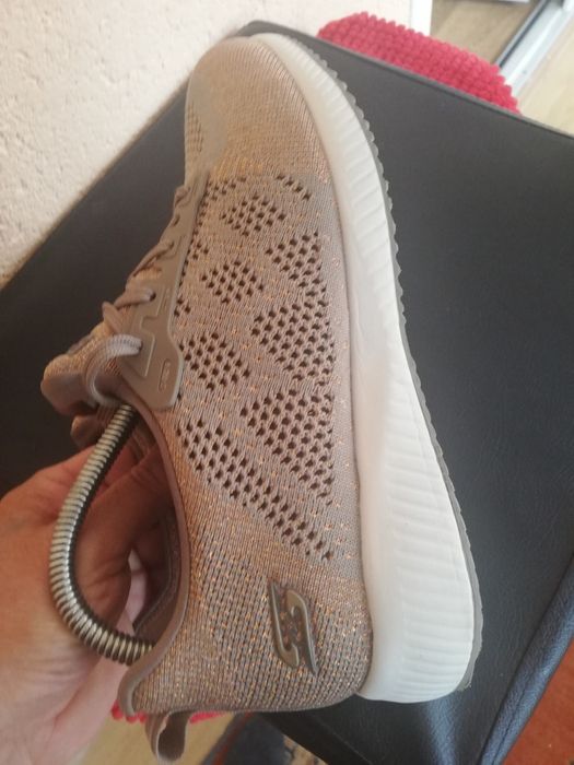 Adidași noi Skechers nr 39 damă