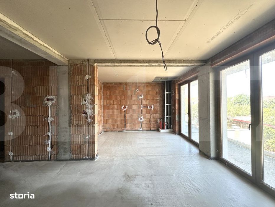 Apartament cu 3 camere, etaj intermediar, terasa, Braytim
