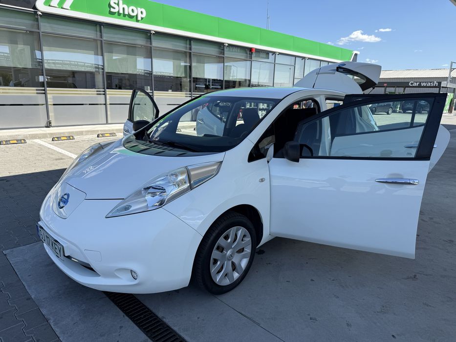 Nissan Leaf Full Electric