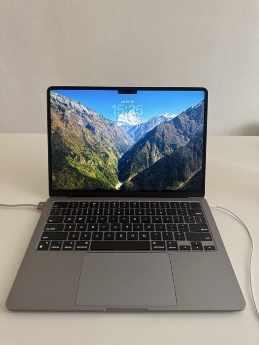 Macbook m3 air 13