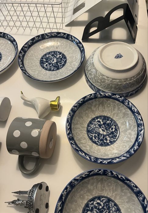 Домашни потреби чинии посуда сувенири кухненски принадлежности