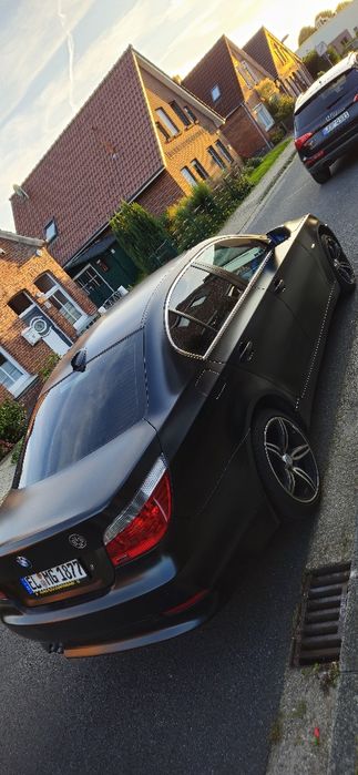 Vând bmw m5 e60 2.2 benzina
