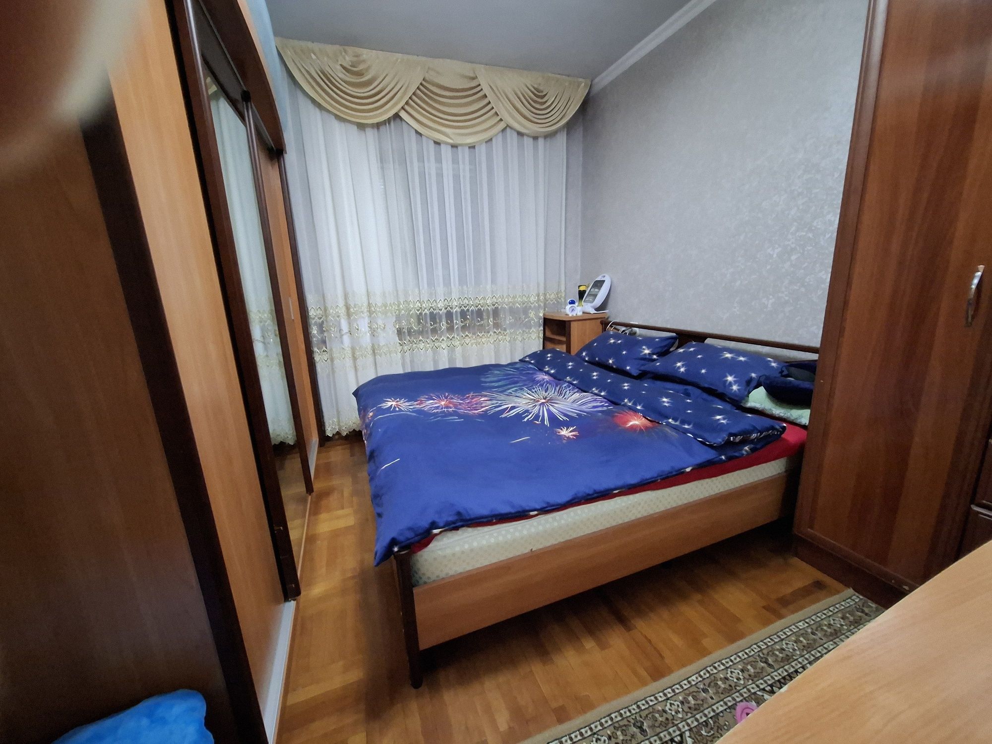 Продаётся своя квартира 4-ком на Карасу 3