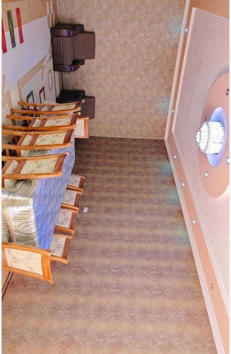 9 хонали ховли сотилади