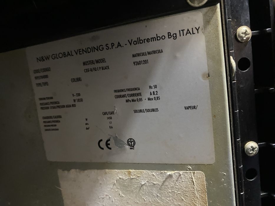 Вендинг машина Necta Colibri (модел C3SF-R/FQ E P BLACK)