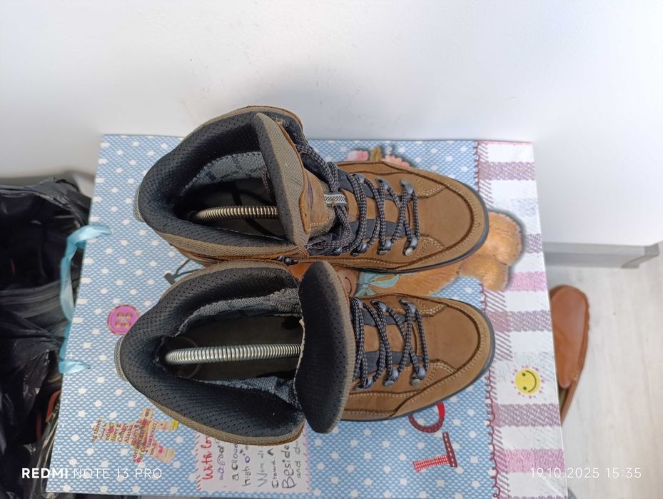 Lowa Renegade Mid GORE-TEX''оригинални туристически боти 39 номер