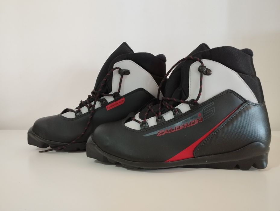 Clăpari/Ghete Salomon Schi Font Escape 5 mărimea 41 1/3