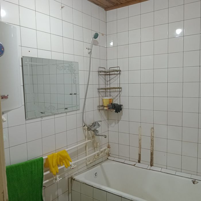 Urganch shahri 4-mikrorayondan 3 xonali kvartira ijaraga beriladi