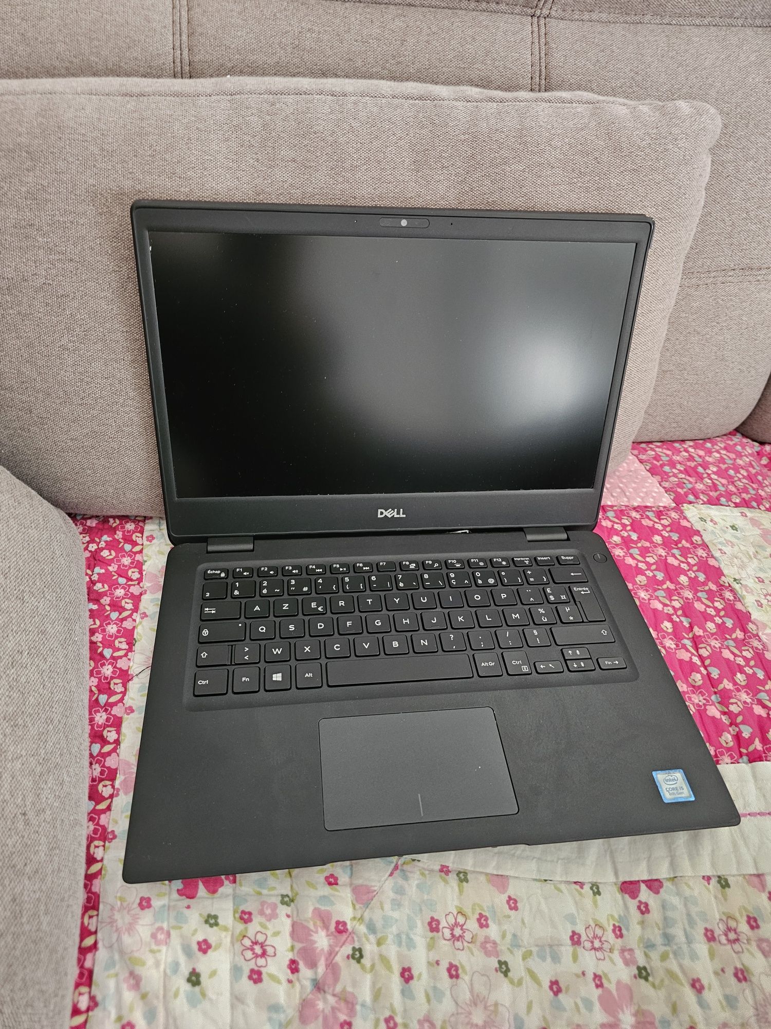 Vand sau dezmembrez laptop Dell Latitude 3400 gen8, i5