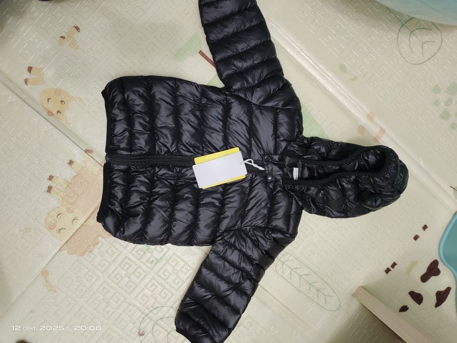 Продам новую куртку