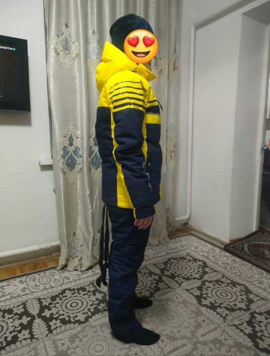 Продам лыжный костюм