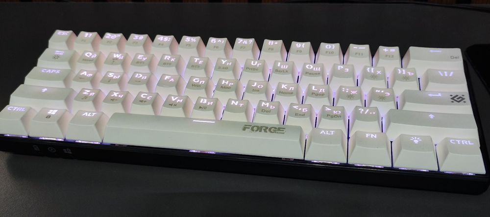 Продаю defender forge gk345