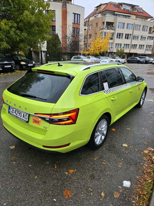 ТАКСИ  Skoda Superb Plug-in hybrid
