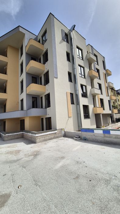 Продава се Тристаен апартамент в Варна, Аспарухово - 113 кв.м за 1142 €/кв.м - Снимка #1