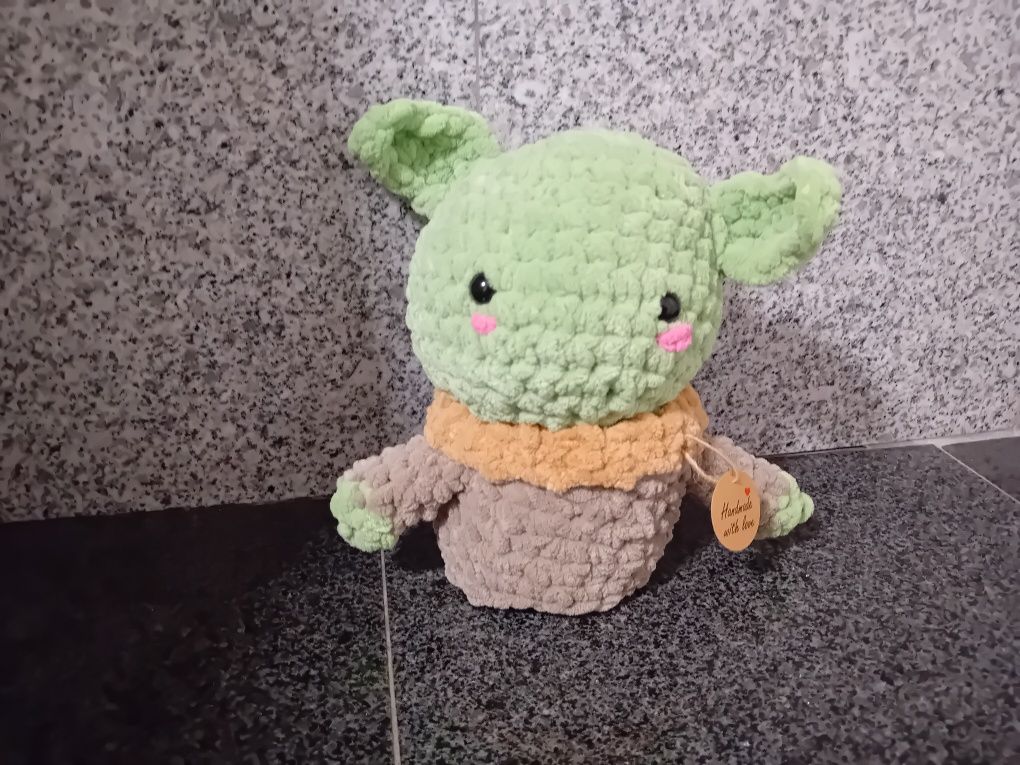 Baby yoda crochet