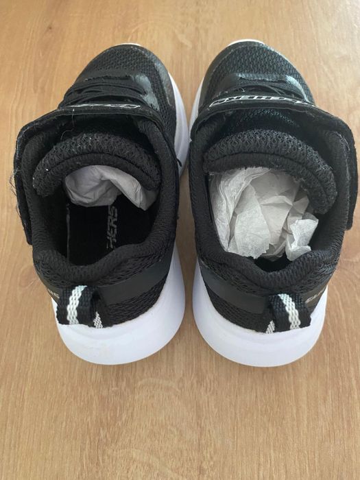 Skechers Adidasi copii marime 25