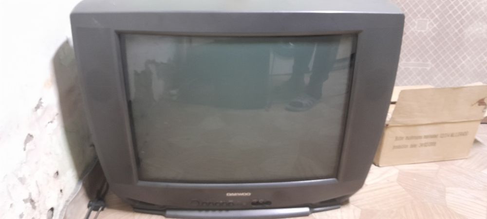 Tlvizor Devo rabochi