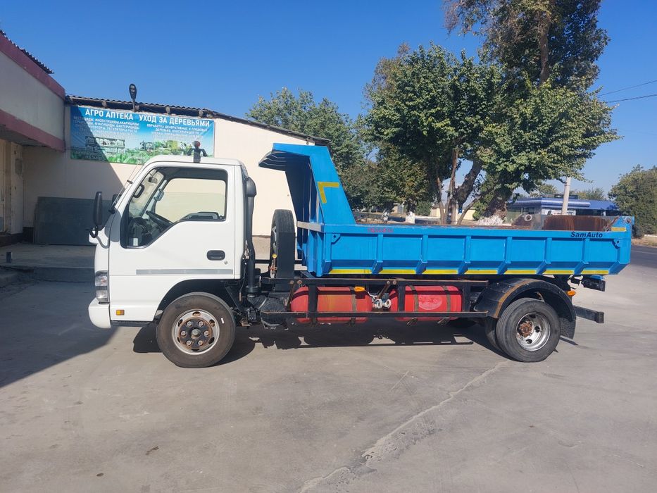 ISUZU Samosval Turbo.