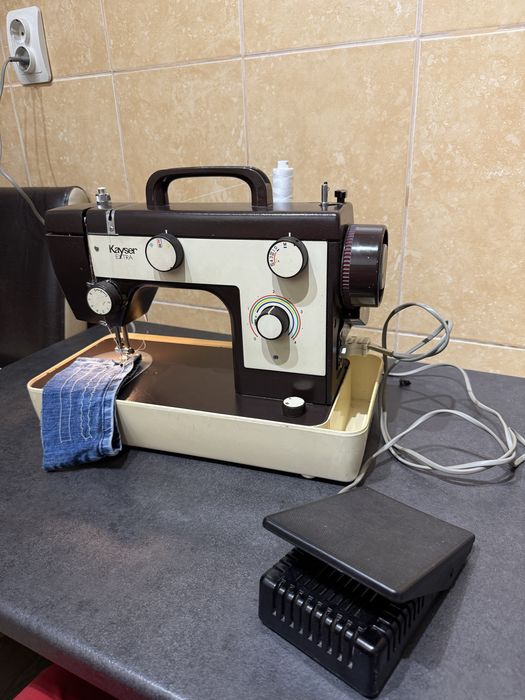 Masina de cusut PFAFF KAYSER componente din metal