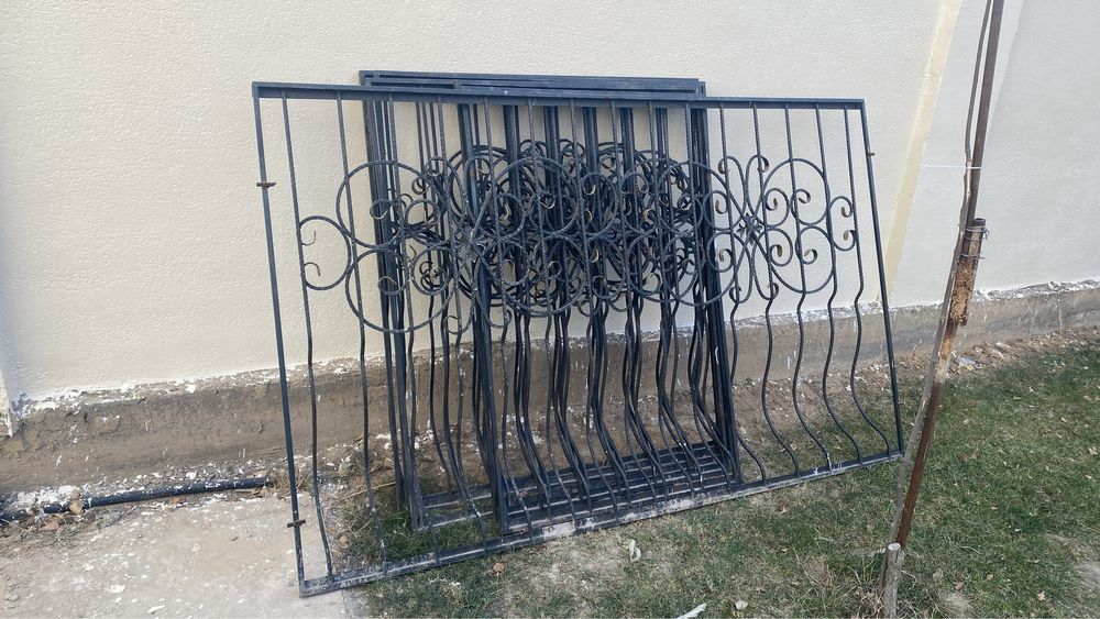 Решетка окно ……………