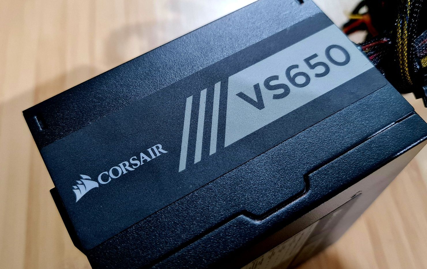 Sursa gaming Corsair putere 650W model VS650