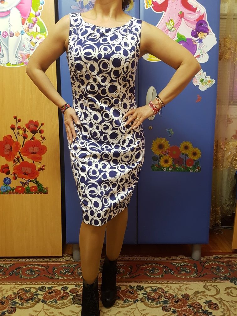 Rochie stil office la doar 45 lei.S-M