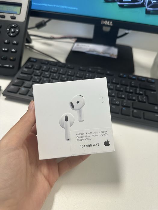 наушники AirPods4