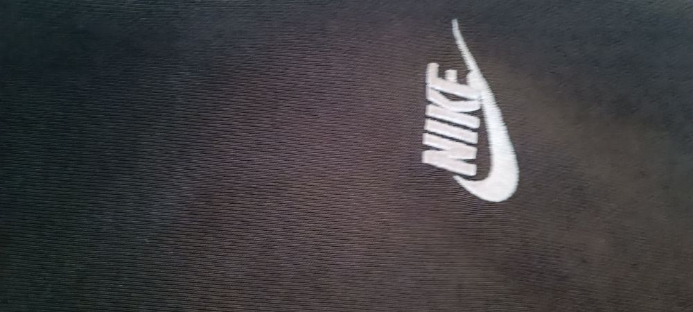 Спортно долнище на  Nike