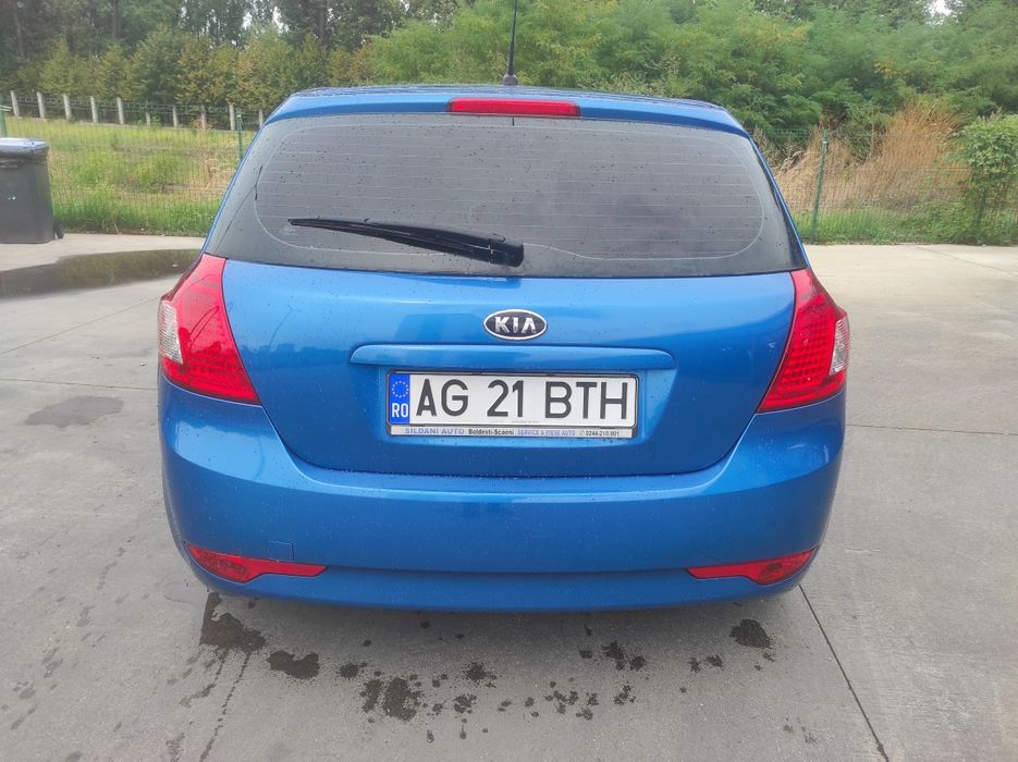 Vând/schimb KIA ceed facelift 2010 1.4 benzina