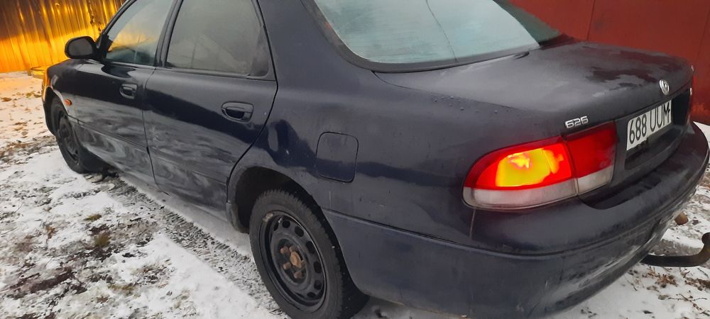 Продам мазду 626 кронус