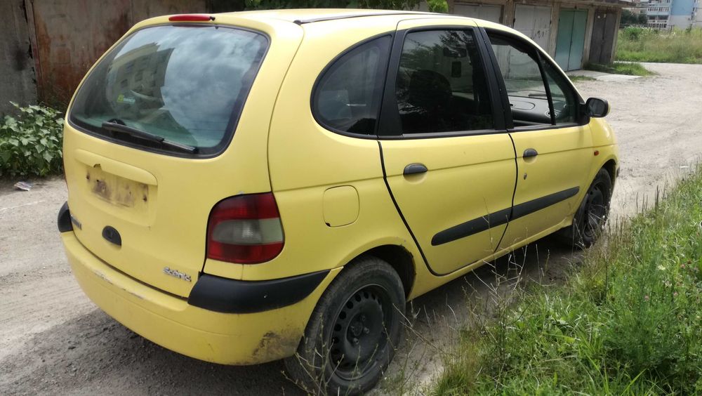 Рено-Сценик/Renault Scenic-На части