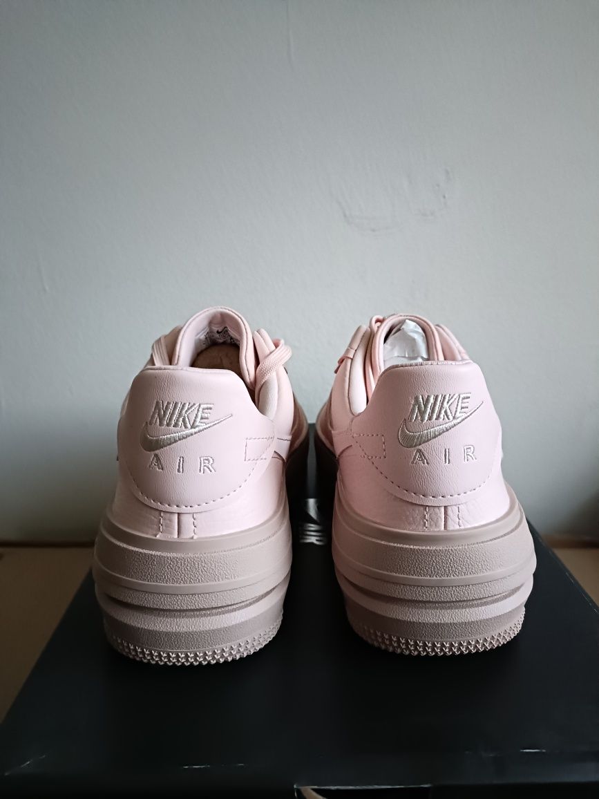Nike Air Force 1 PLT.AF.ORM номер 36.5, 37.5, 38, 39, 40