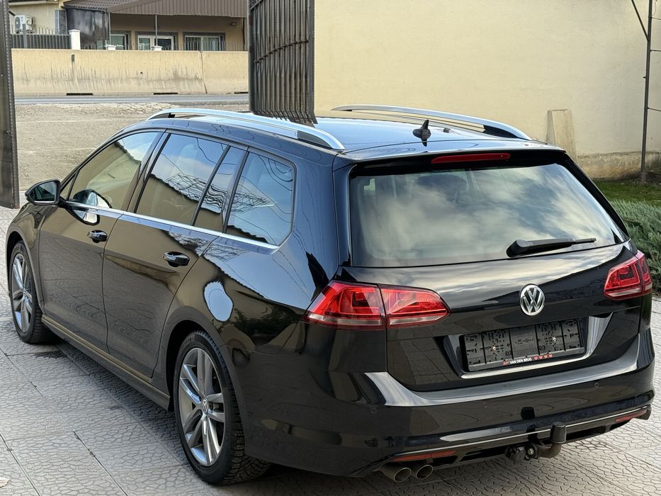 Vand VW Golf 7R-line 2,0tdi 150CP, euro6, piele, navi , xenon 2016