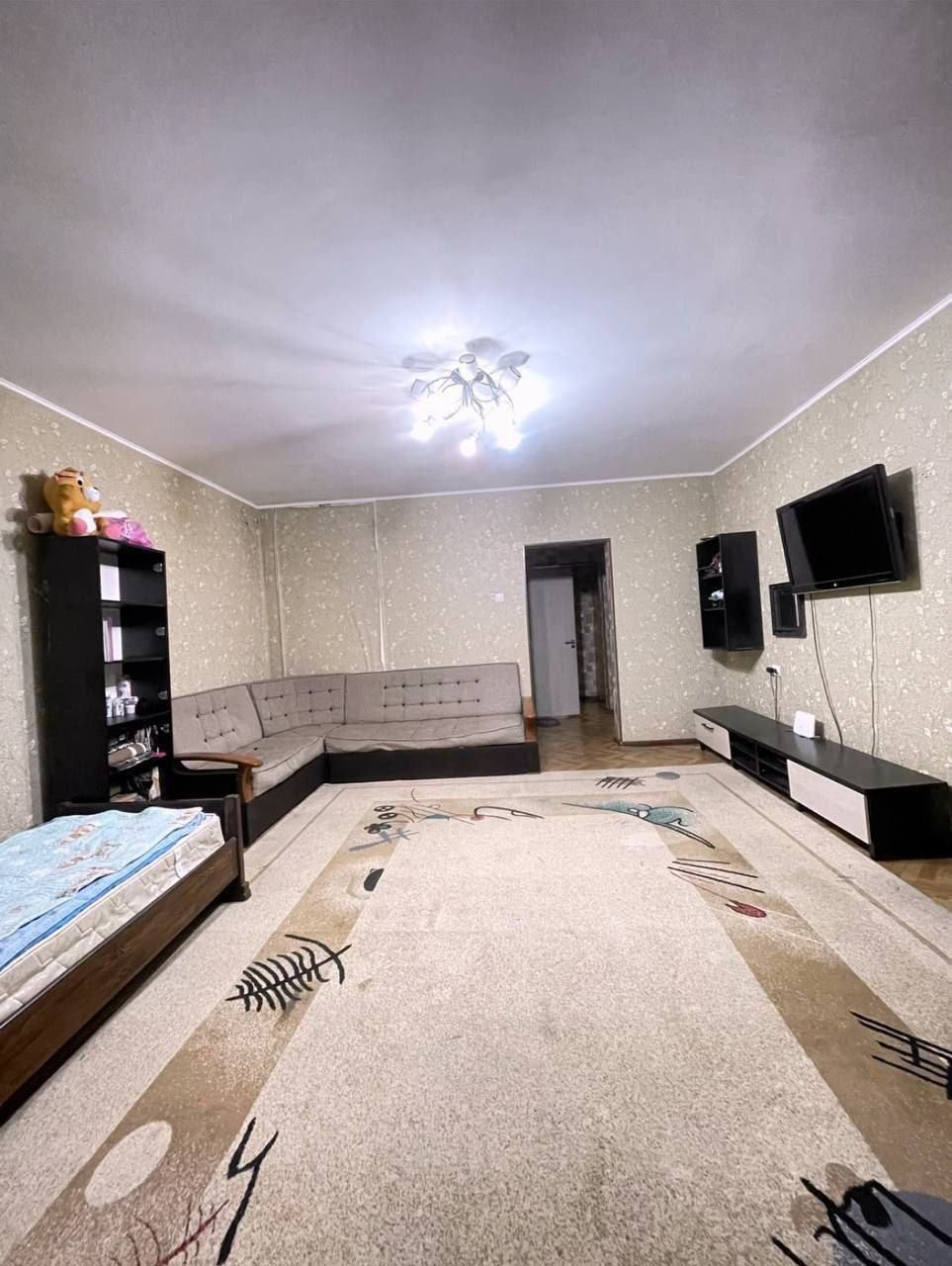 Novza Sobiq Hamza metrosi yonida Arenda