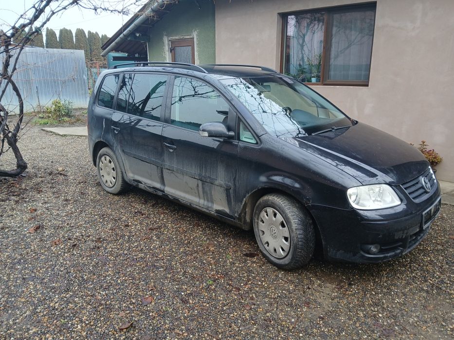 Dezmembrez Piese Vw Touran 2005-2009