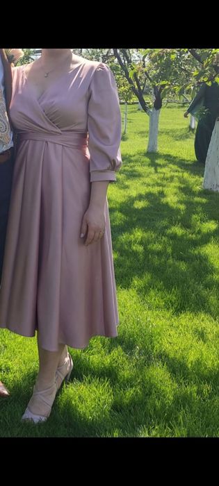 Rochie midi marimie 44