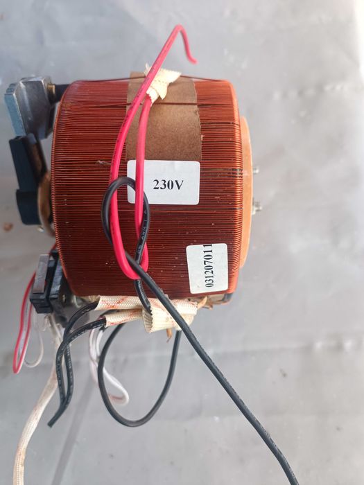 Transformator taroidal ,pentru stabilizator 500w,Cu motor